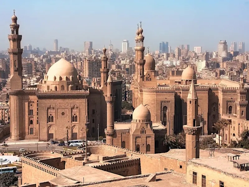 10-Must-Visit-Attractions-in-Cairo